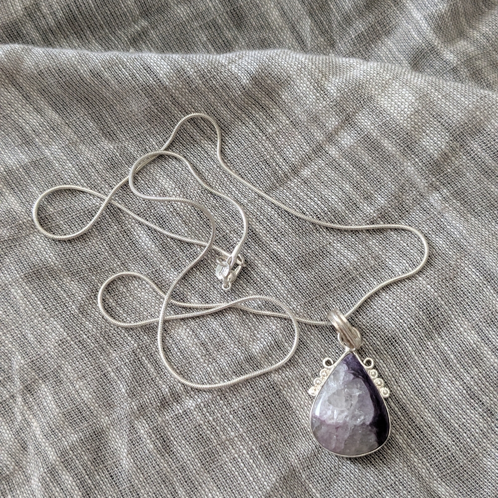 Elegant Long Silver and Purple Gemstone Pendant Necklace
